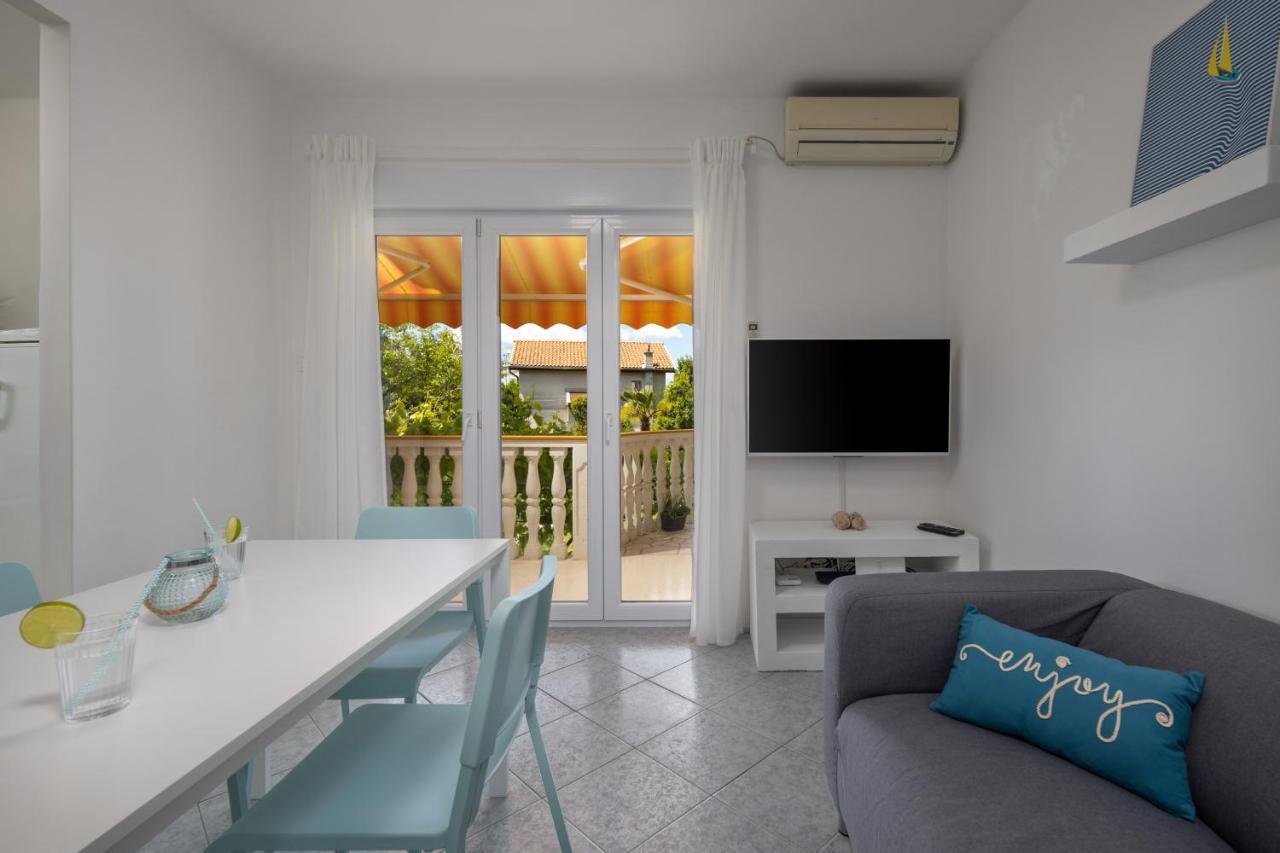 App Blue, Selce Apartment Exterior photo