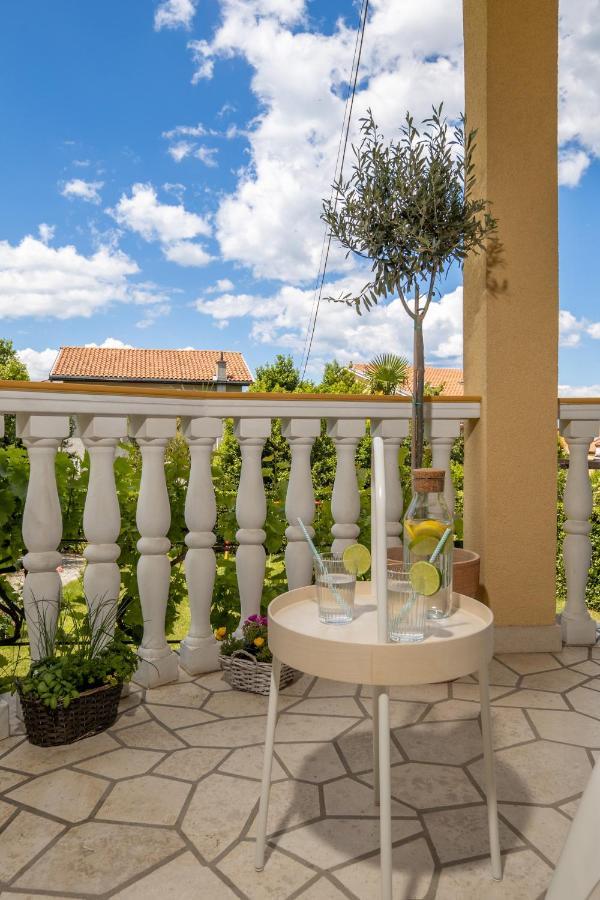 App Blue, Selce Apartment Exterior photo